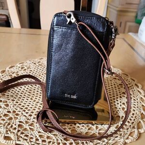The Sak Iris North/South Smartphone crossbody wallet